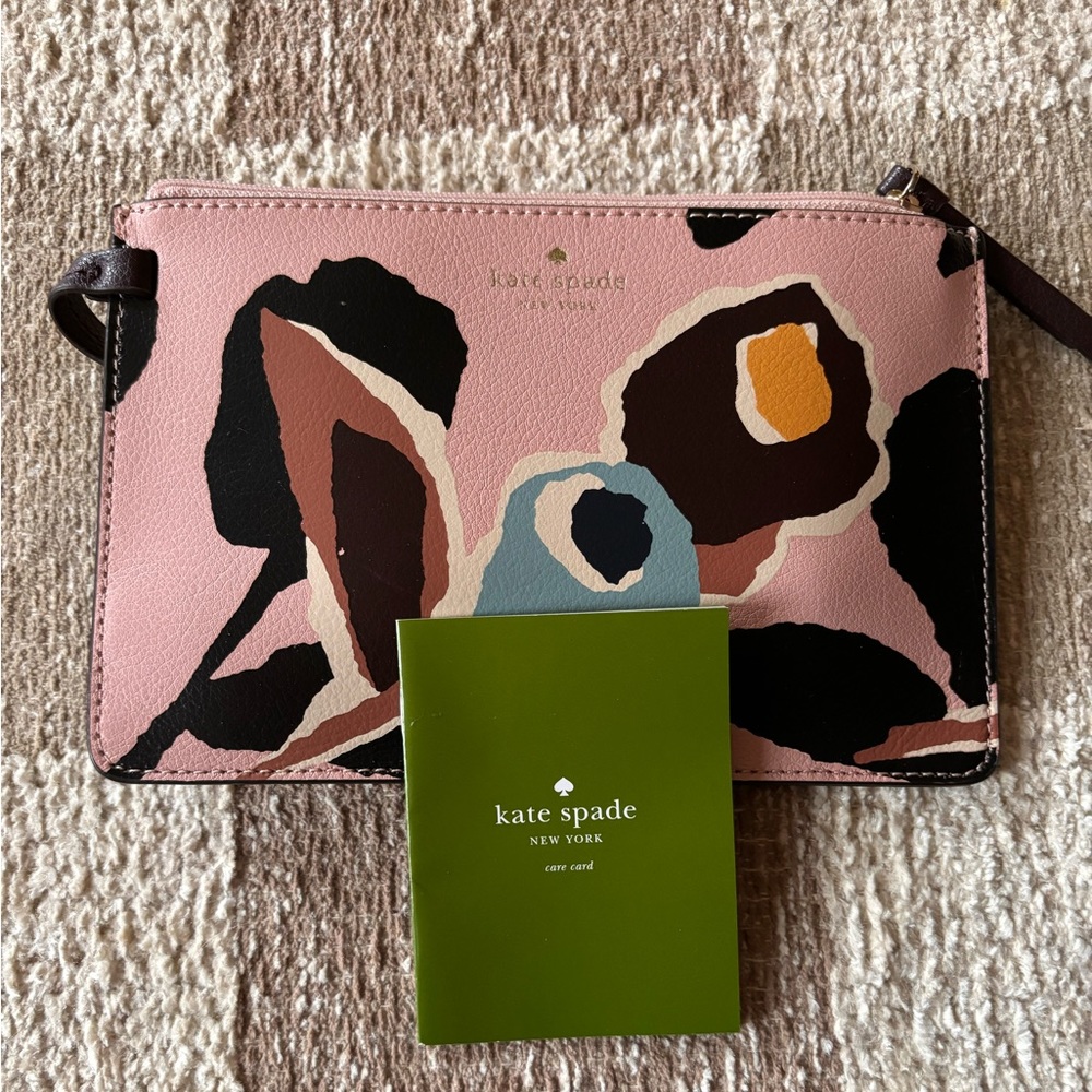 Kate Spade Pouch